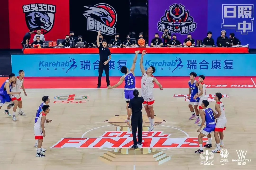 刻苦训练篮球时如何避免受伤的建议_0